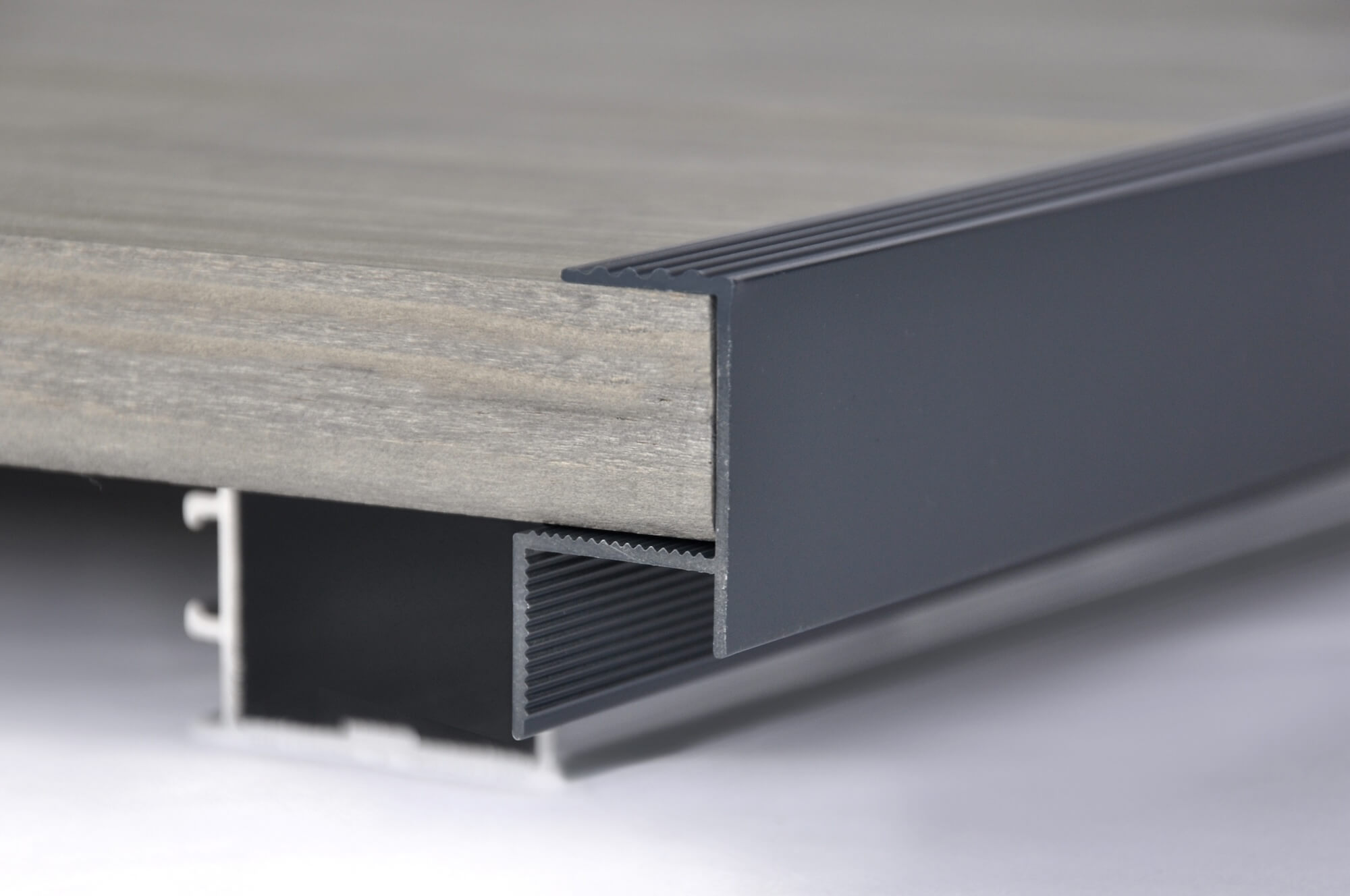 RELO RA Edge Finishing Trim Profile 2 m RELO RA Edge Finishing Trim Profile 2 m