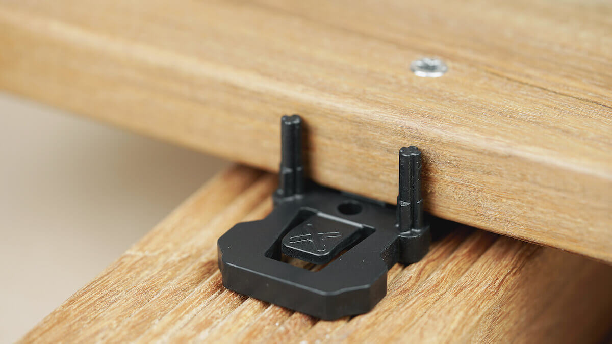 BASO_01 BASO Distanzhalter