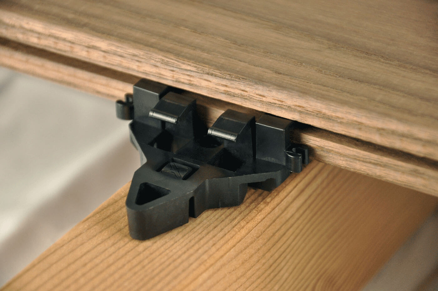 KONEKTO N Decking Connector KONEKTO N Decking Connector